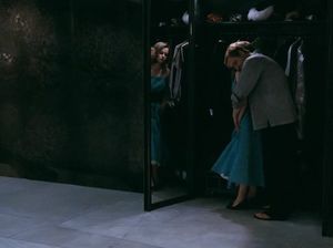 Муж грубо трахает свою знойную супругу