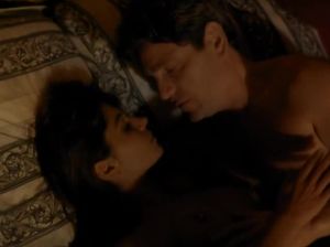 Муж изменяет жене с брюнеткой