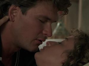 Дженнифер Грей в постели с Патриком Суэйзи