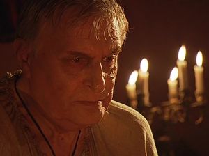 Голые девки веселятся на балу