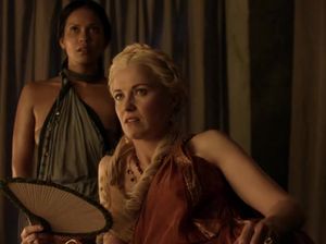 Римская дама возбуждается глядя на член гладиатора