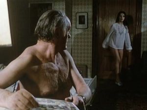 Голая школьница соблазняет старого деда