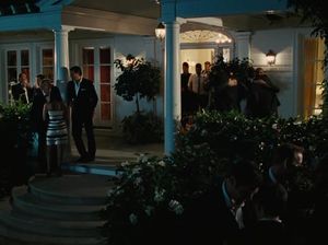 Кокетливая блондинка обзавелась любовником после вечеринки