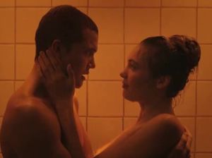 Парочка возлюбленных трахается сутки напролет