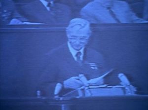 Елена Сафонова засветила свои маленькие сисечки