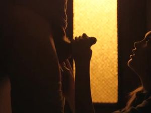 Девушка сделала бойфренду минет в подъезде