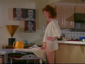 Голая  Джулианна Мур засветила свою киску