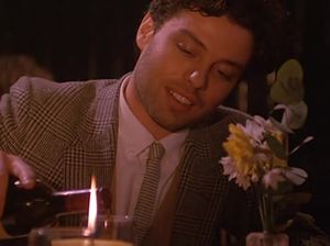 Трахнул девчонку с маленькими сисечками