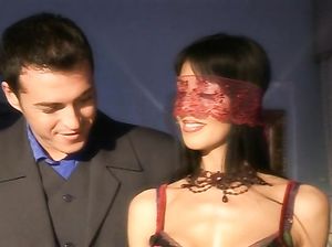 Два мужика подарили прошмандовке крутое двойное проникновение