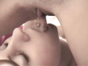 Тройка курских студентов горячо трахается в комнате общежития