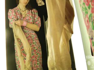 Голый засвет красивой телки в примерочной