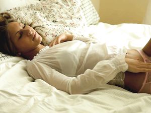 Мастурбация худенькой 18-летней нежной красотки